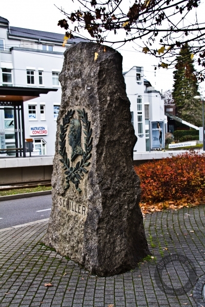 Schiller-Gedenkstein in Stuttgart