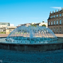 Wasserspiel Schlossplatz in Stuttgart