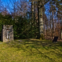 Kameraden-Gedenkstein an der Solitude in Stuttgart