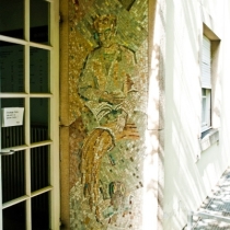 Eingangs-Mosaike am Institut für Bodenkunde in Stuttgart