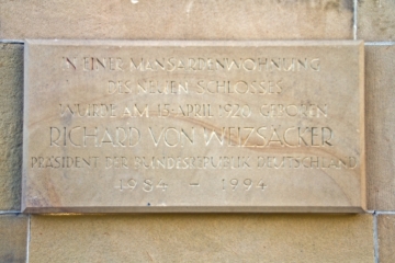Gedenktafel zur Geburt von Richard von Weizsäcker in Stuttgart